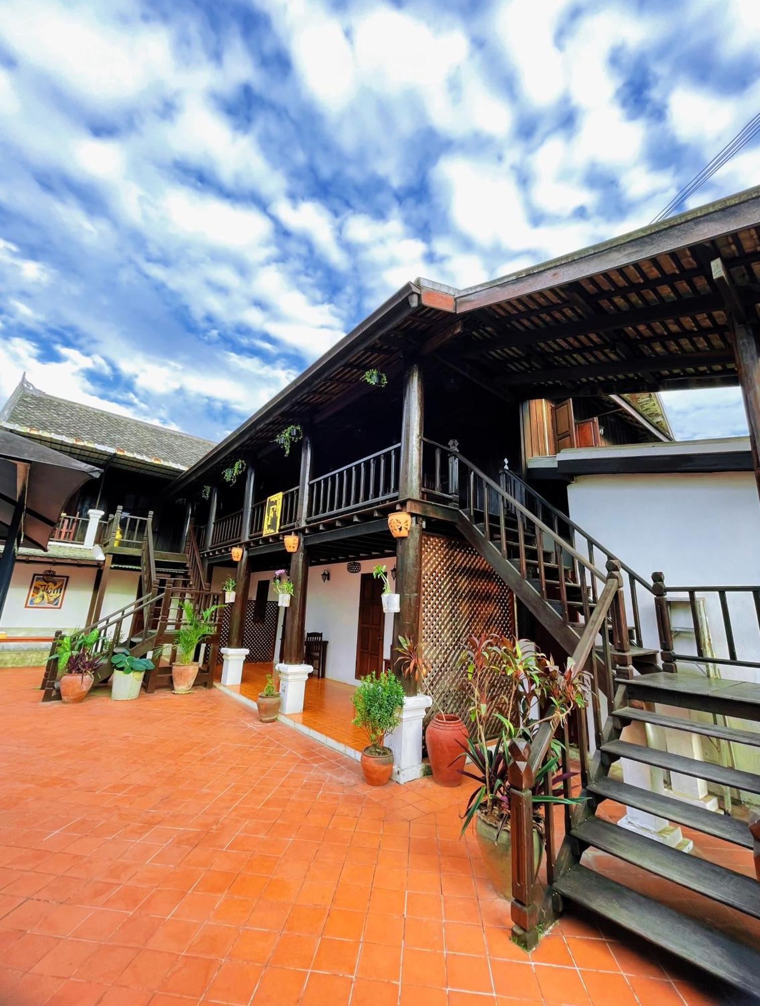 Vieng Savanh II Hotel Luang Prabang Exterior foto